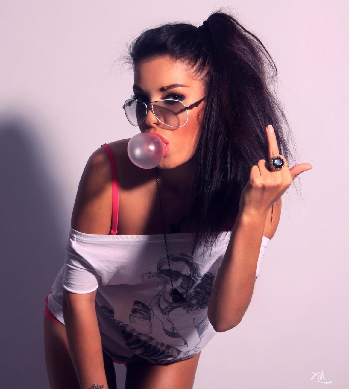 Sassy girls in Ningbo